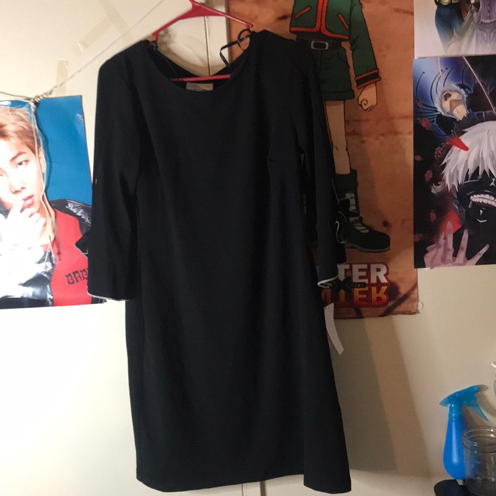 Signature black shirt